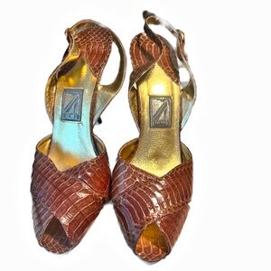 Vintage from 1940’s/50’s J.Renee Brown Crocodile Pattern 4” Slingback Heels